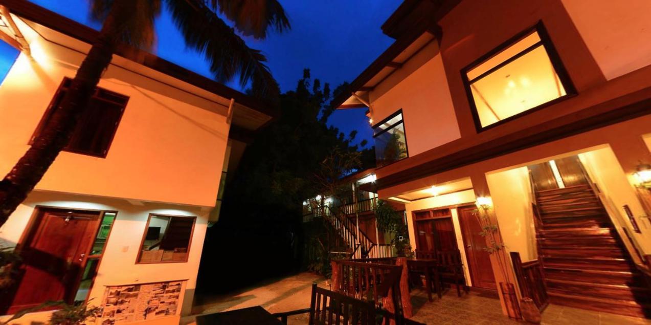 Periking El Nido Bed & Breakfast Exterior photo